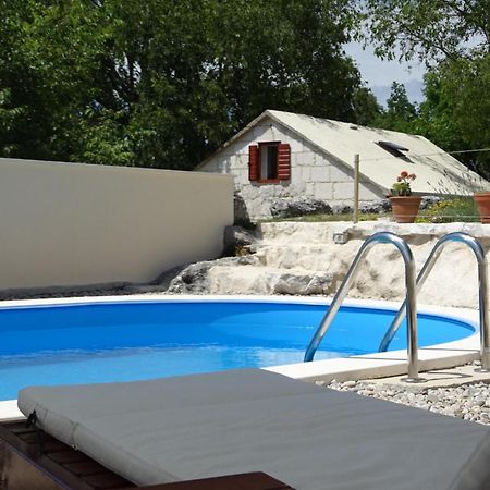 Holiday Home Mimara Korusce Dış mekan fotoğraf